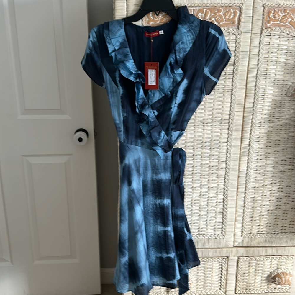 NWT Bianco Levrin silk wrap dress size small
